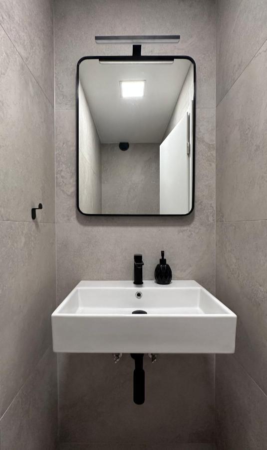 Clouds Apartments Ciovo - 20 Meters From Copacabana Beach Trogir Exterior foto